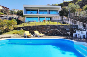 Villa Calcada with private pool